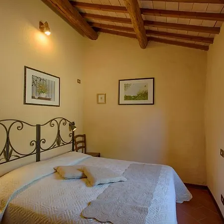 Holiday Localita S. Vito - 3 * Passignano sul Trasimeno