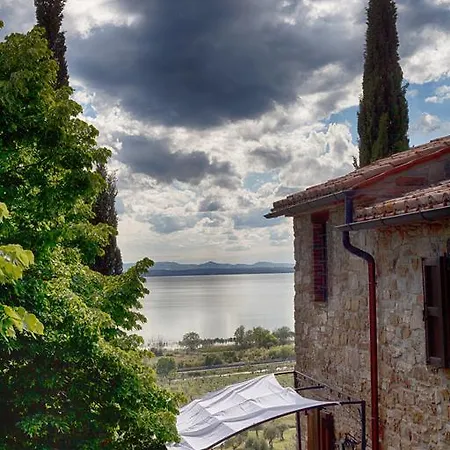 Holiday Localita S. Vito - 3 Сasa de vacaciones Passignano sul Trasimeno